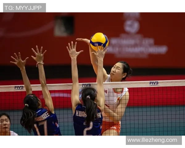 李丽的排球之路：从初学者到国家队的心路历程与成长故事